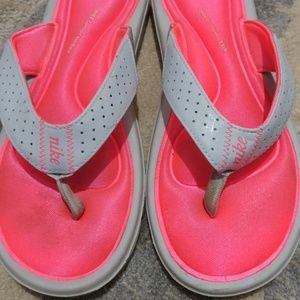 Women's Nike flip flops size 7